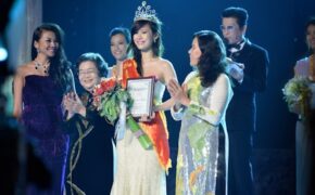 Phan Thu Quyên đăng quang Miss Photo