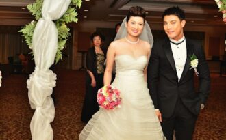 Thuý Vinh hạnh phúc trong ngày cưới