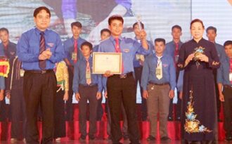 Vinh danh 150 nhà nông trẻ tiêu biểu toàn quốc