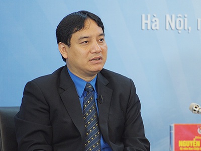 Bí thư Trung ương Đoàn dùng Facebook để hiểu thanh niên
