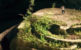 Bản violin “Say you do” trong hang Sơn Đoòng gây sốt trên mạng