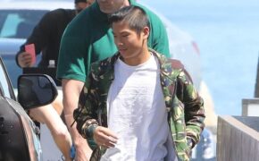 Angelina Jolie đi ăn cùng Pax Thiên