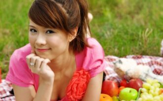 MC Bảo Linh “ngược thời gian” làm học sinh