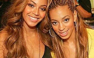 Beyonce Knowles ủng hộ em gái sau scandal bạo lực