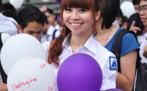 Cùng thả bóng bay mơ ước với teen trường Ams