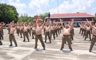 Thừa cân béo phì, cảnh sát Thái Lan bị gửi đến trại… “triệt mỡ”