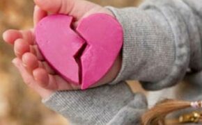 Tình đầu cay đắng của người yêu