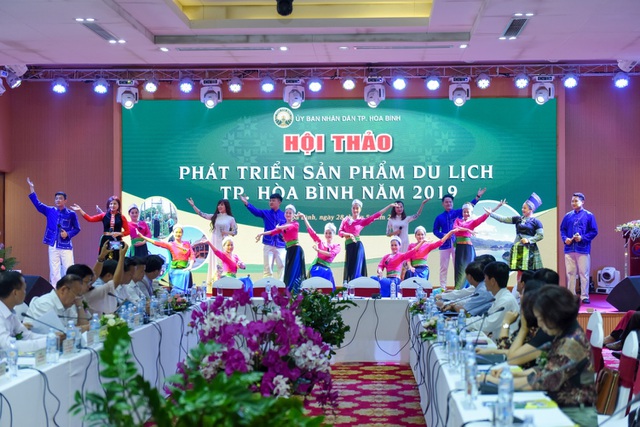 Thành phố Hòa Bình: Phát triển sản phẩm du lịch đặc thù - 6