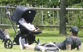 David Beckham tận tuỵ với con gái cưng