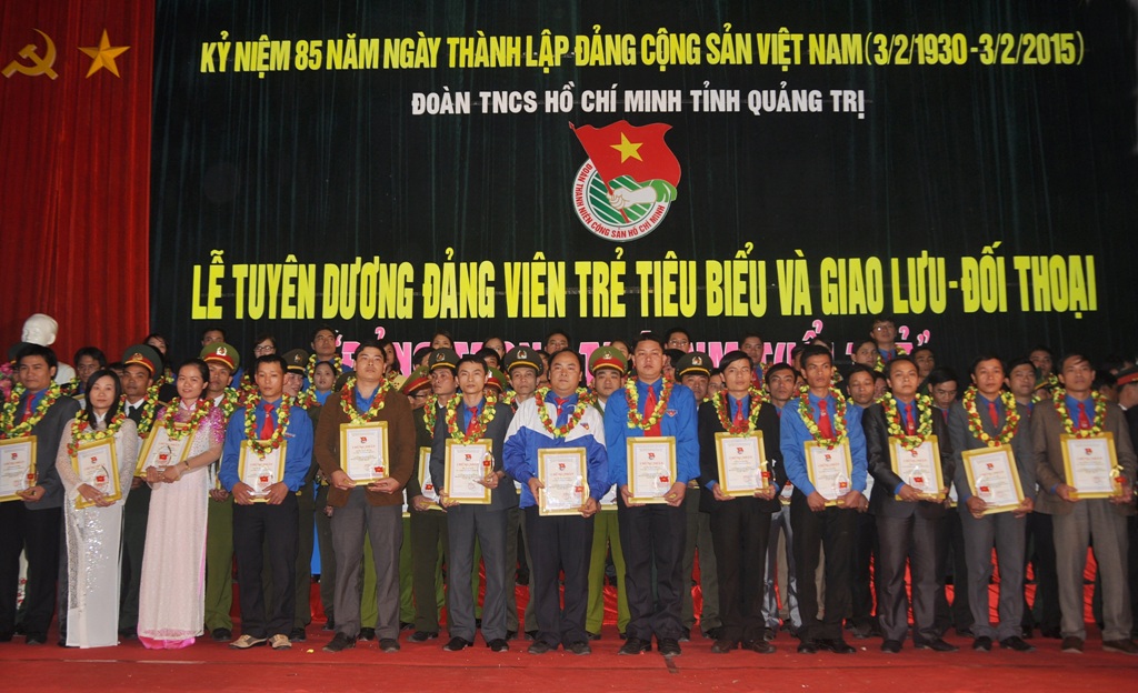 85 đảng viên trẻ được tuyên dương nhân kỷ niệm ngày thành lập Đảng Cộng sản Việt Nam 