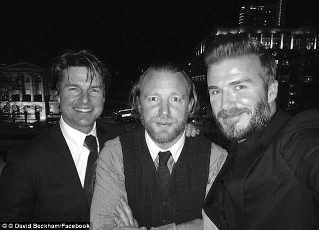 David Beckham cùng Tom Cruise và đạo diễn Guy Ritchie.