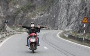 Từ chối chơi xa, bạn trẻ “cố thủ” ở nhà dịp Tết dương