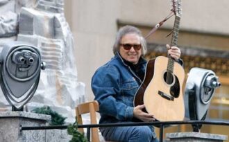 Bản nháp ca khúc cũ có giá 1,2 triệu đô la