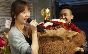 Choáng vì hành động lãng mạn Trấn Thành dành cho Hari Won