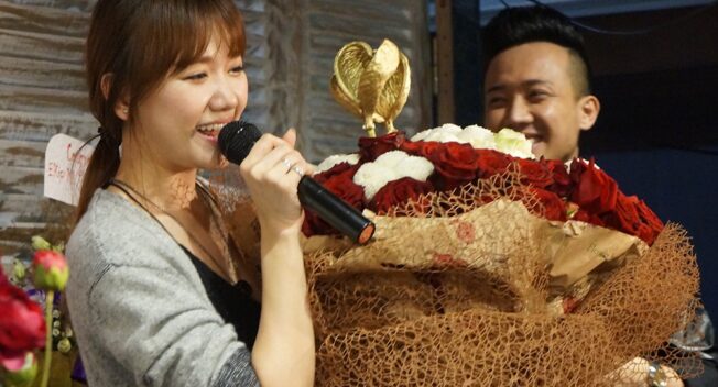 Choáng vì hành động lãng mạn Trấn Thành dành cho Hari Won