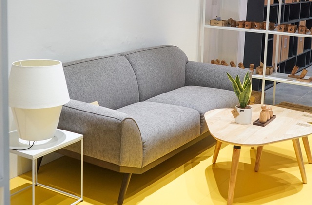 Mách bạn cách chọn sofa “chuẩn không cần chỉnh” cho từng kiểu phòng khách - 5