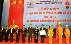 Điện lực Hà Nội nhận Huân chương Độc lập hạng Nhất
