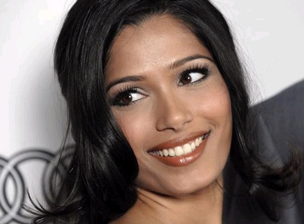 Freida Pinto: Sốc vì danh tiếng đến bất ngờ - 5