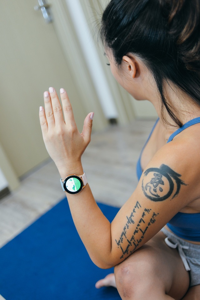 Khám phá chiếc smartwatch “vạn năng” giúp Hana Giang Anh khỏe đẹp mỗi ngày - 2