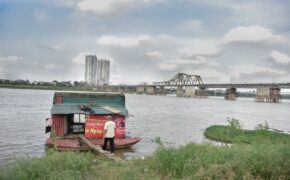 Chuyện tình lênh đênh trên sông Hồng, dài 1/2 thế kỷ của “bà mù – ông điếc”