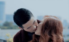 Hương Tràm nói về nụ hôn táo bạo với Dương Mạc Anh Quân