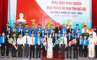 Phấn đấu 90% đoàn viên thanh niên… biết hát ít nhất một câu vọng cổ