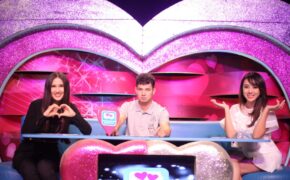 Xuân Bắc và hai người đẹp tranh luận về tình yêu