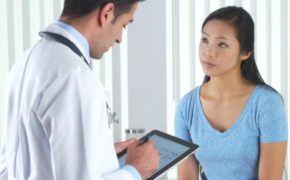 Bảo hiểm bệnh hiểm nghèo: liệu có lãng phí?