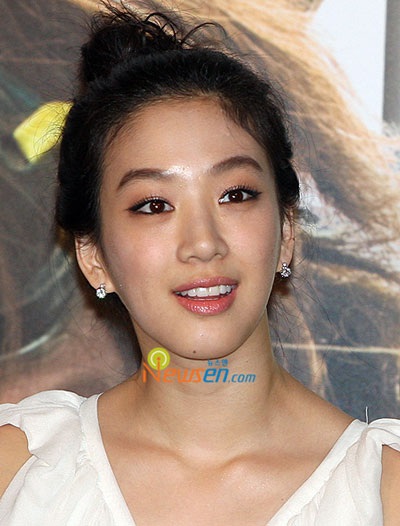 Jung Ryeo Won: 