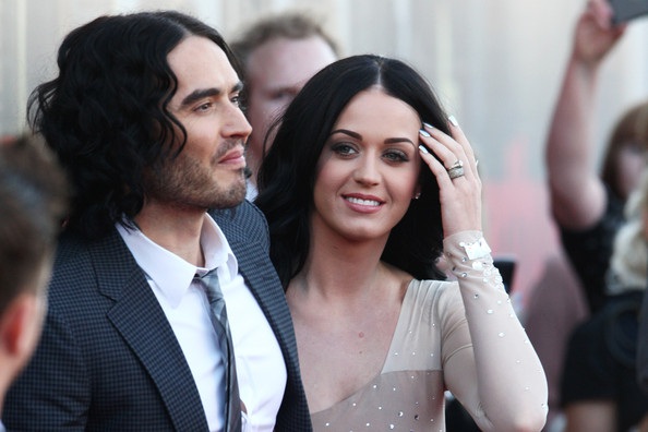 Katy Perry, Russell Brand: Hạnh phúc sánh đôi trên thảm đỏ - 11