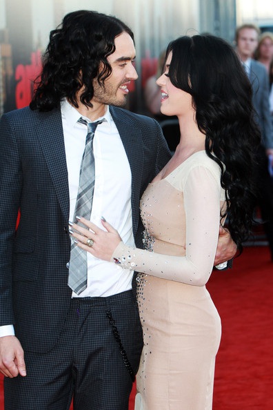 Katy Perry, Russell Brand: Hạnh phúc sánh đôi trên thảm đỏ - 8