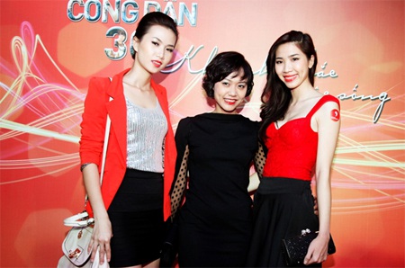 Hồng Ánh nổi bật giữa hai chân dài Siêu mẫu tài năng 2012 Huỳnh Nu và Next top model Thanh Thủy