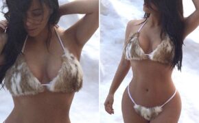 Kim Kardashian diện bikini nhỏ xíu giữa tuyết trắng