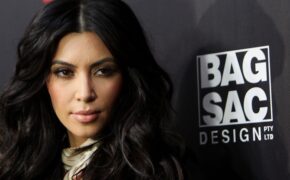 Cô Kim “siêu vòng ba” không thể cười trước ống kính