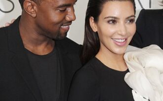 Cô Kim gọi Kanye West là “tình yêu của đời em”