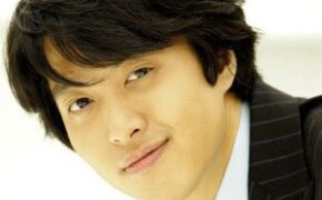 Lee Dong Gun lại lùi lịch đi bộ đội