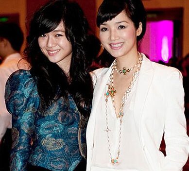 Vẻ đẹp yêu kiều của con gái “sao” Việt