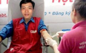 Chàng sinh viên 18 lần hiến máu cứu người
