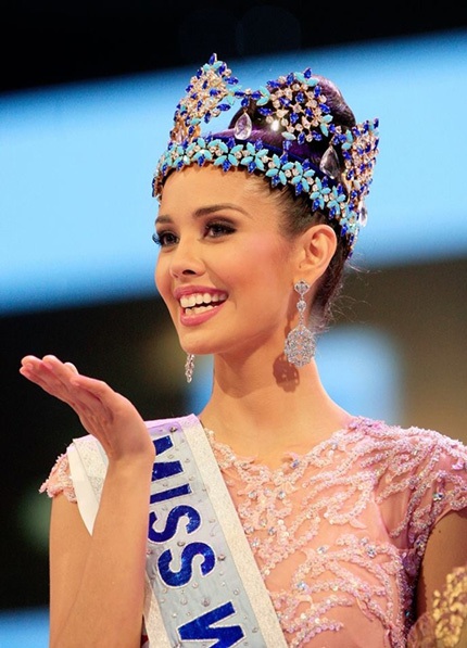 Megan Young là người đẹp đầu tiên của Philippines đăng quang tại cuộc thi Hoa hậu Thế giới