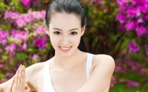 “HLV yoga xinh đẹp nhất châu Á” khiến dân mạng TQ thích thú