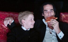 Sốc khi con trai 15 tuổi của huyền thoại Nick Cave tử nạn