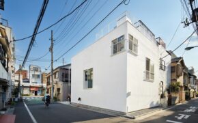 Ngôi nhà “7 ban công” độc đáo ở Nhật Bản