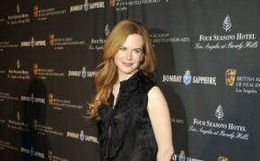 Nicole Kidman có con bằng biện pháp mang thai hộ