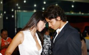 Hà Anh và Tiến Đoàn tình tứ trên thảm đỏ HTV Award