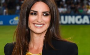 Thần thái xuất sắc của Penelope Cruz