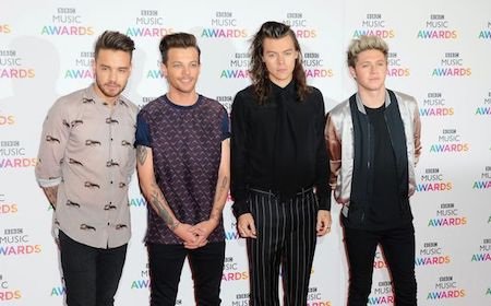 Nhóm One Direction từng khốn đốn vì Donald Trump