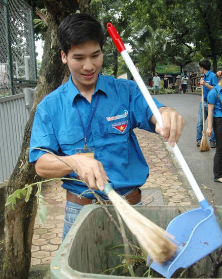 Các tân thủ khoa Hà Nội chung tay bảo vệ môi trường - 3