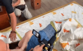 Quỳnh Nga la hét tung chăn tháo chạy vì rắn bò lồm cồm lên người