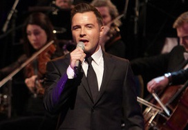 Thành viên Westlife tuyên bố phá sản