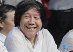 GS Lê Văn Lan: Vào chung kết Đường lên đỉnh Olympia, các em đã “lão luyện” lắm rồi